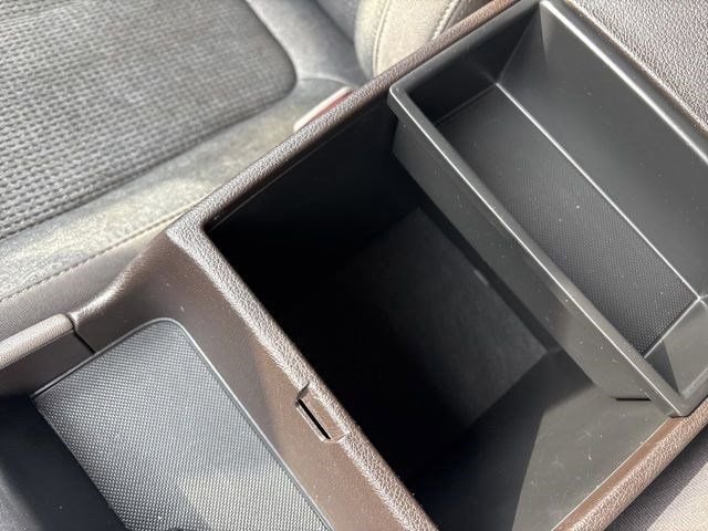 Used 2019 Hyundai Santa Fe SEL FWD image 27