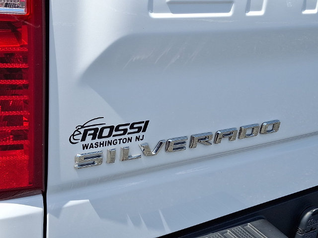 Used 2023 Chevrolet Silverado 1500 LT w/ Z71 Off-Road Package AWD/4WD image 29