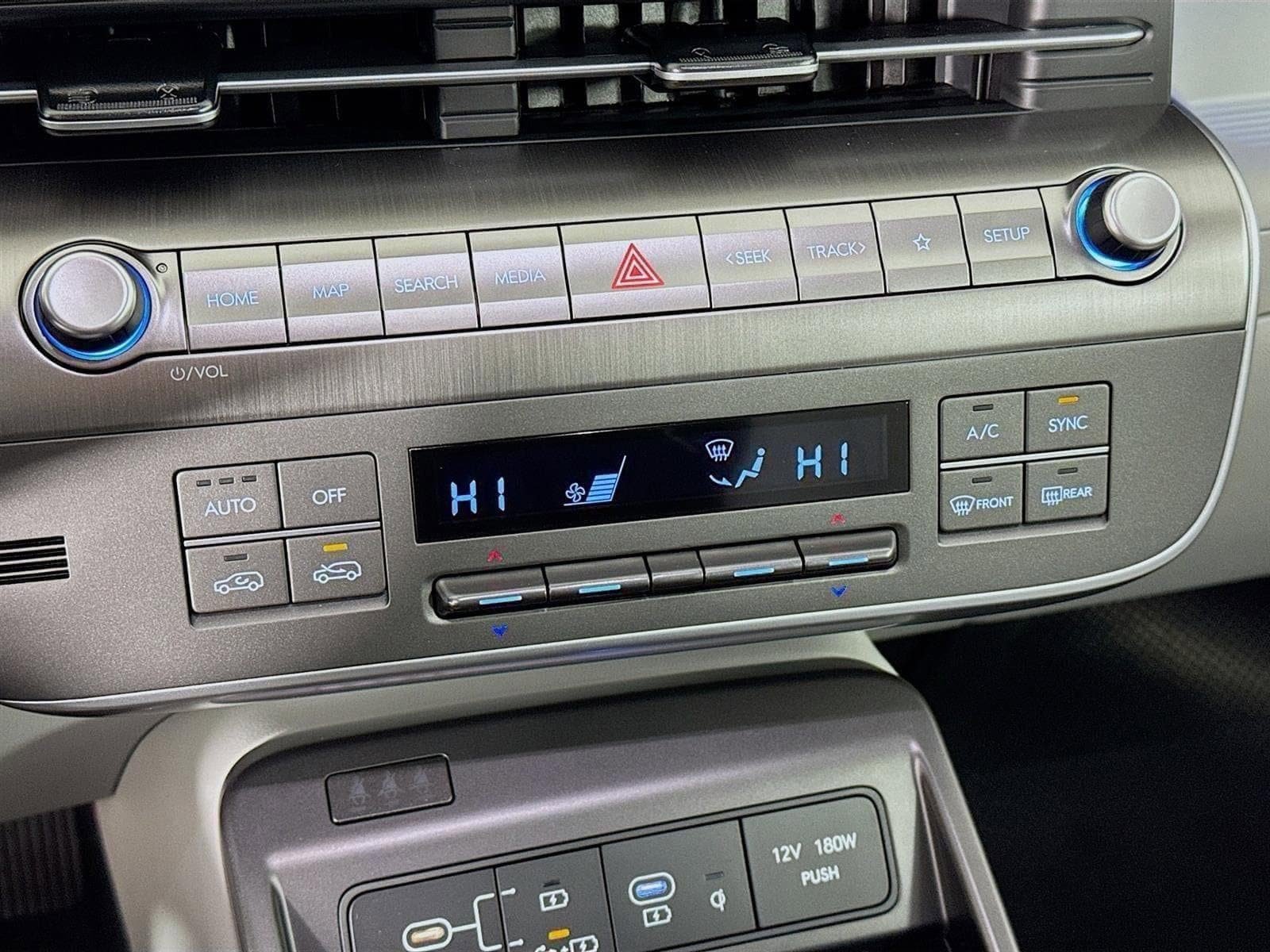 New 2026 Hyundai Kona Limited FWD image 18