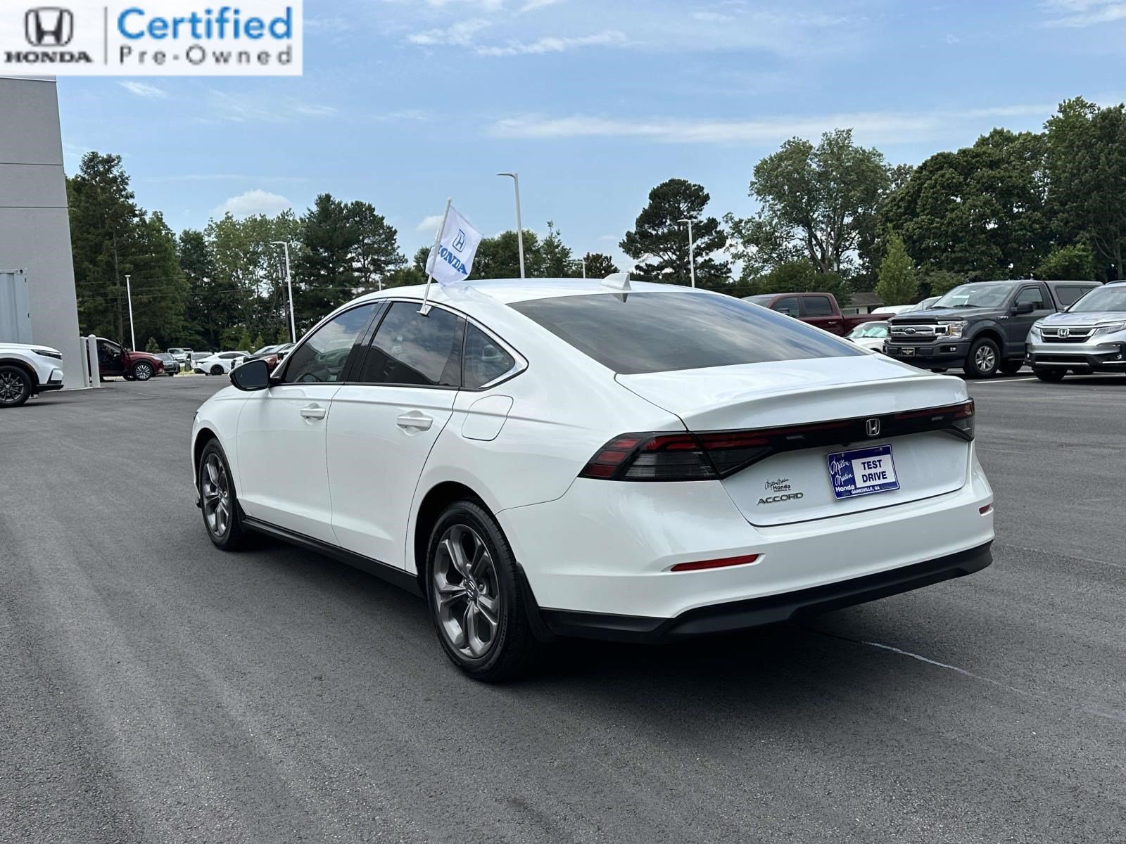 Certified 2024 Honda Accord EX image 24
