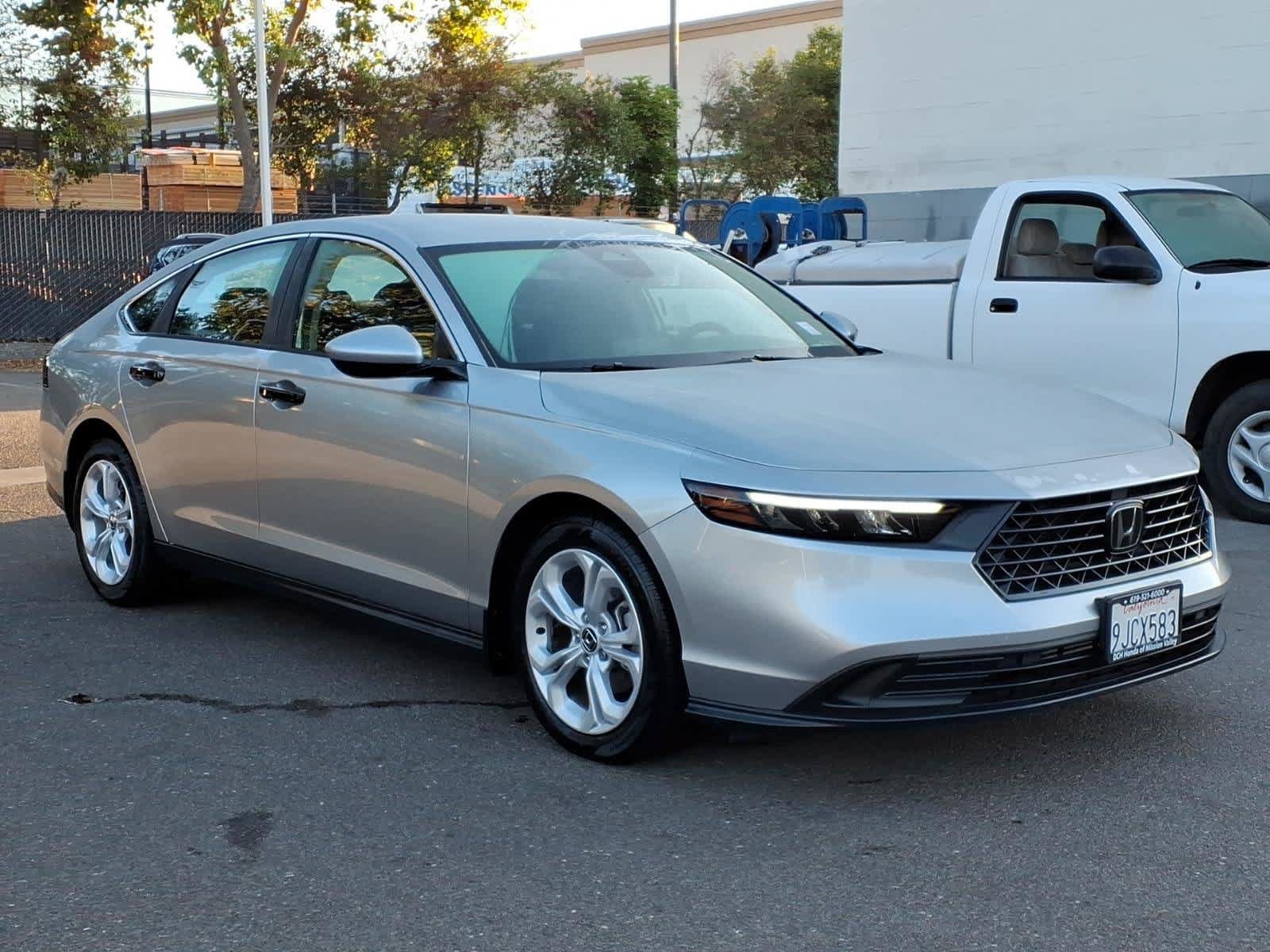 Used 2024 Honda Accord LX image 3