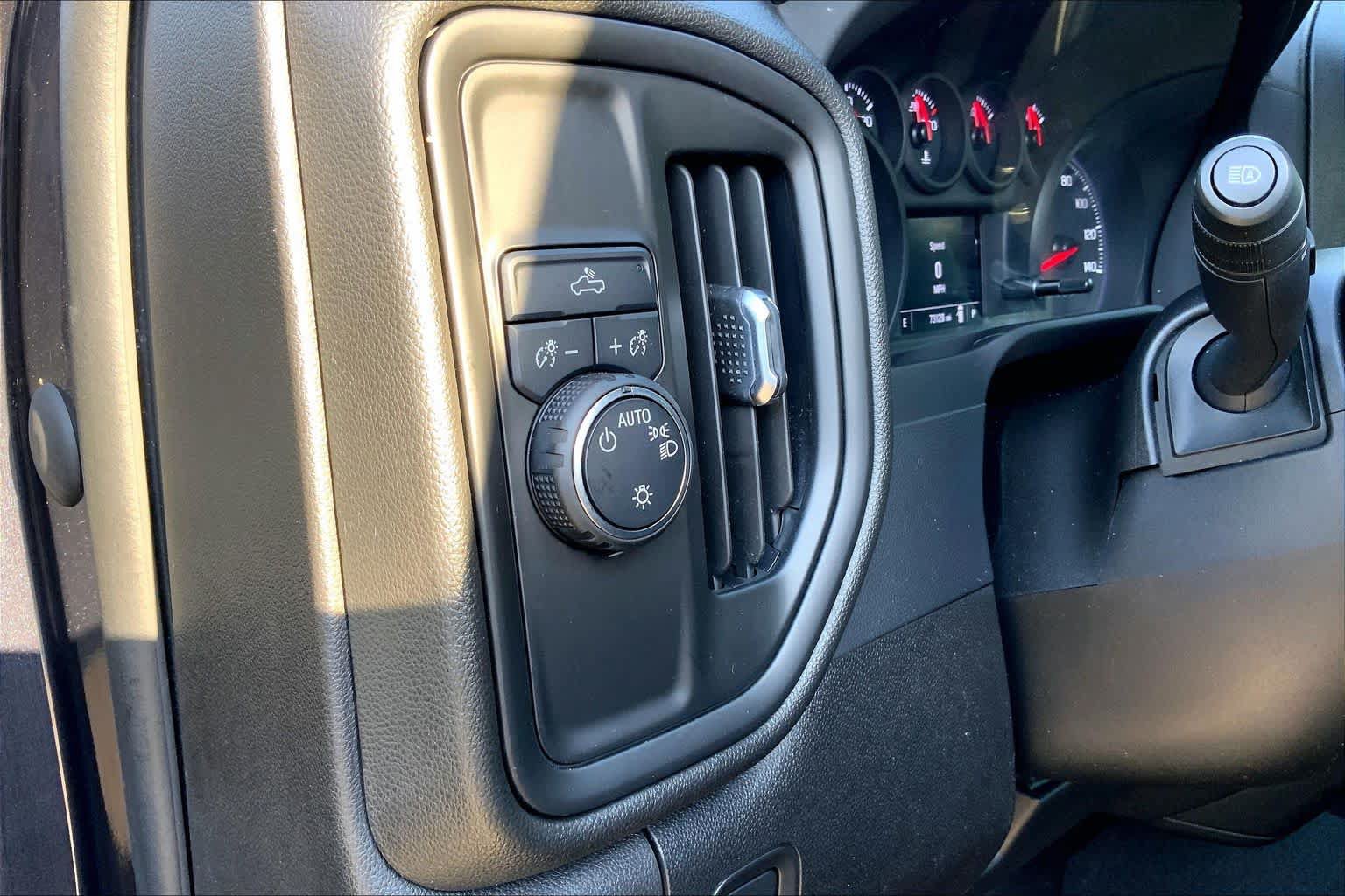 Used 2023 Chevrolet Silverado 1500 Custom w/ LPO, Dark Essentials Package RWD image 31