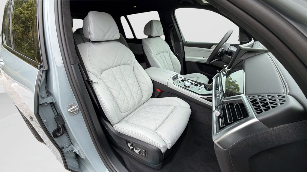 New 2026 BMW X7 xDrive40i image 19