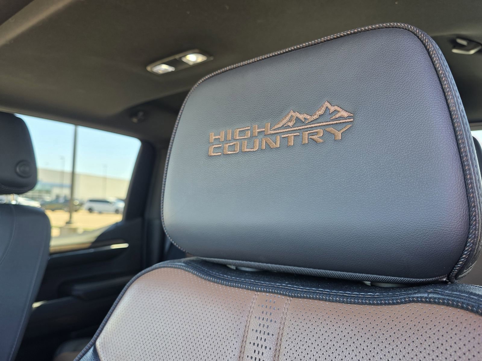 Used 2024 Chevrolet Silverado 1500 High Country w/ Technology Package image 21