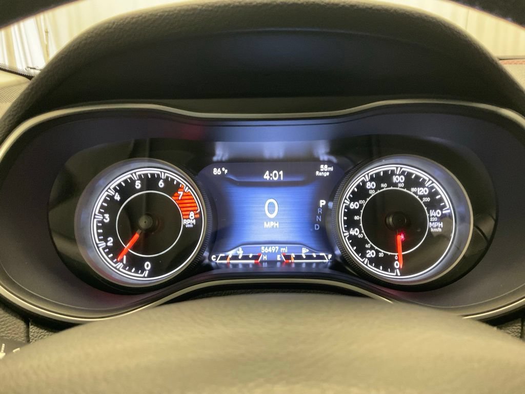 Used 2021 Jeep Cherokee Trailhawk AWD/4WD image 16