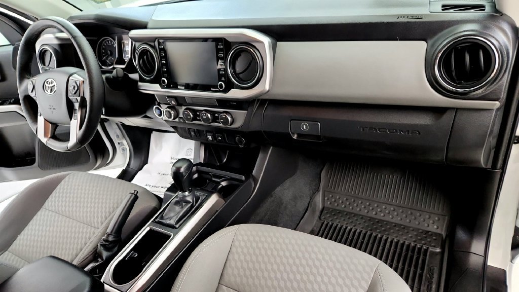 Certified 2023 Toyota Tacoma SR5 AWD/4WD image 16