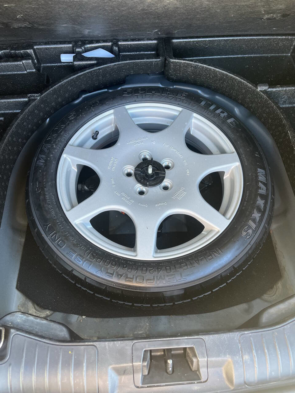 Used 2021 Ford Escape SE w/ Convenience Package image 14