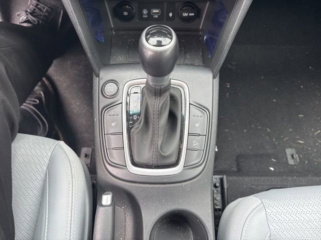 Used 2021 Hyundai Kona Limited w/ Cargo Package FWD image 4