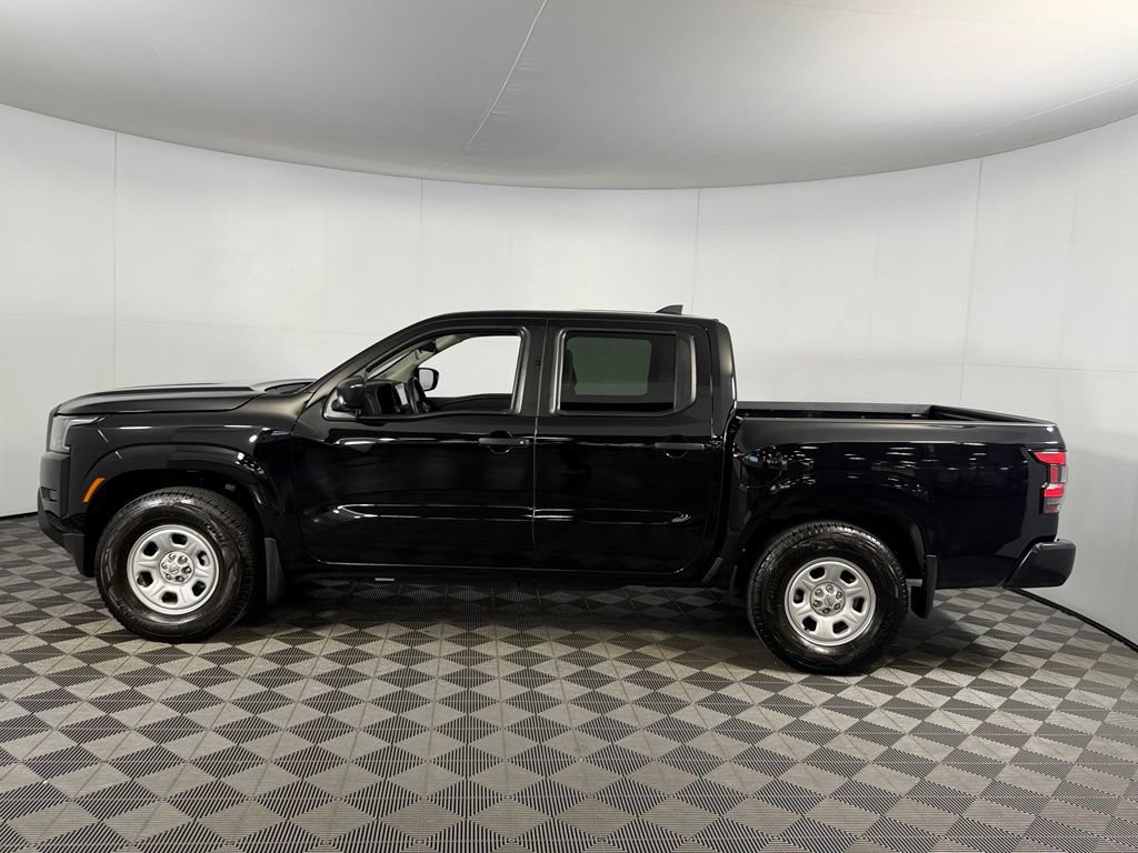 Used 2024 Nissan Frontier S w/ Technology Package RWD image 11
