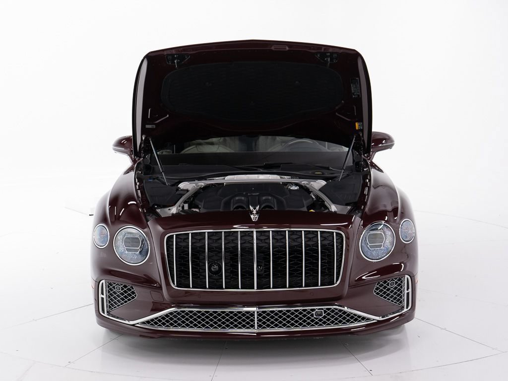Used 2026 Bentley Flying Spur Plug-In Hybrid AWD/4WD image 49
