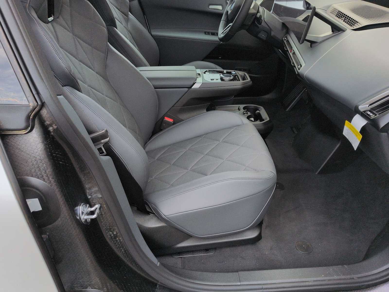 New 2026 BMW iX xDrive45 AWD/4WD image 21