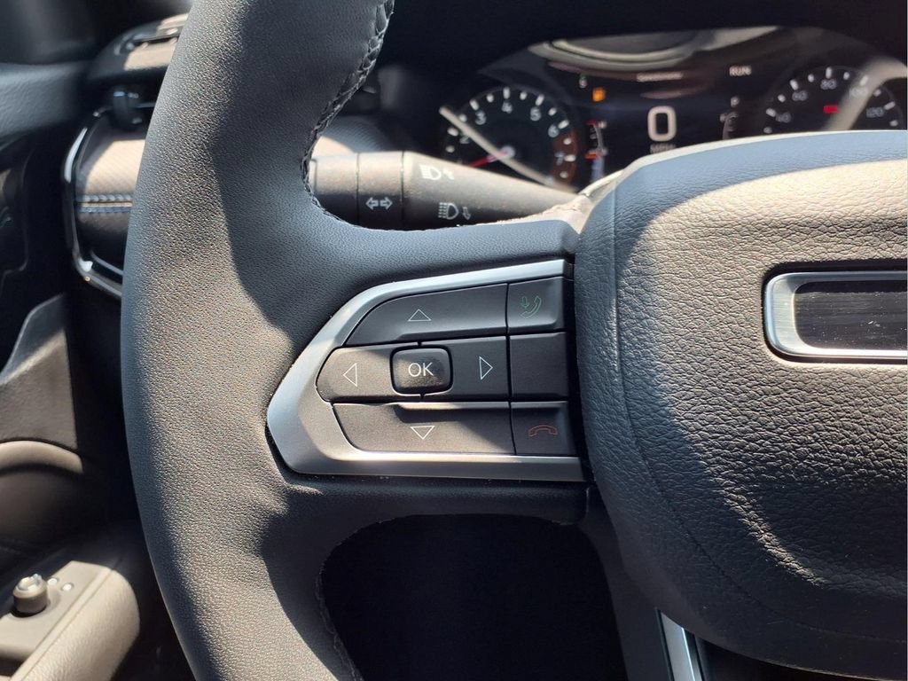New 2026 Jeep Compass Latitude AWD/4WD image 22