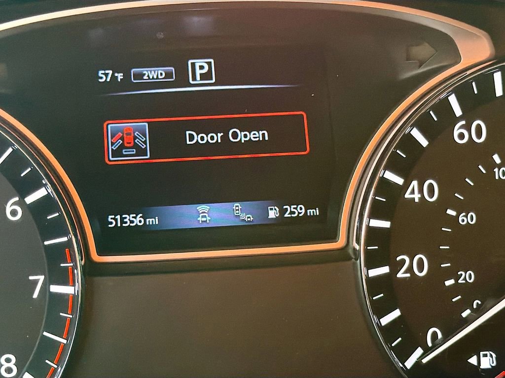 Used 2020 Nissan Pathfinder Platinum image 13