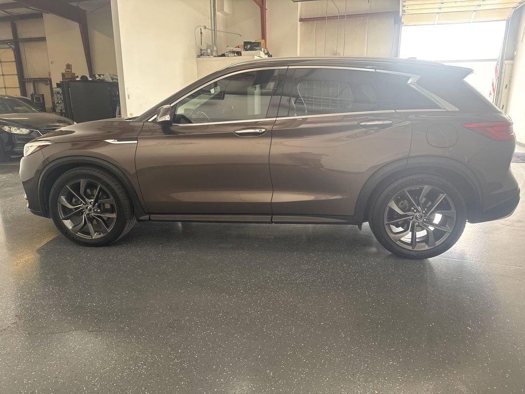 Used 2019 INFINITI QX50 Essential image 7