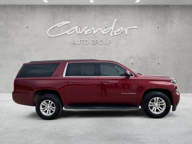 Used 2017 Chevrolet Suburban LT w/ Luxury Package RWD image 17