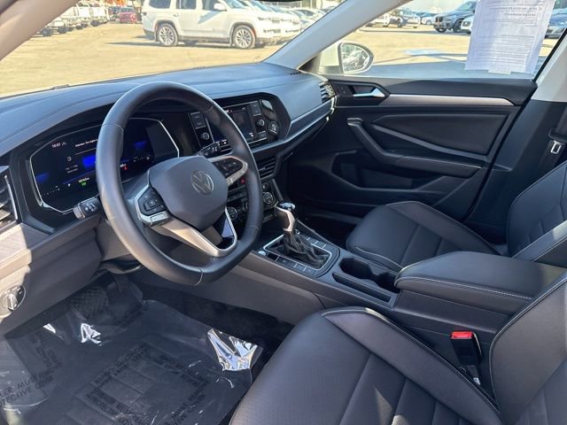 Used 2024 Volkswagen Jetta SE image 24