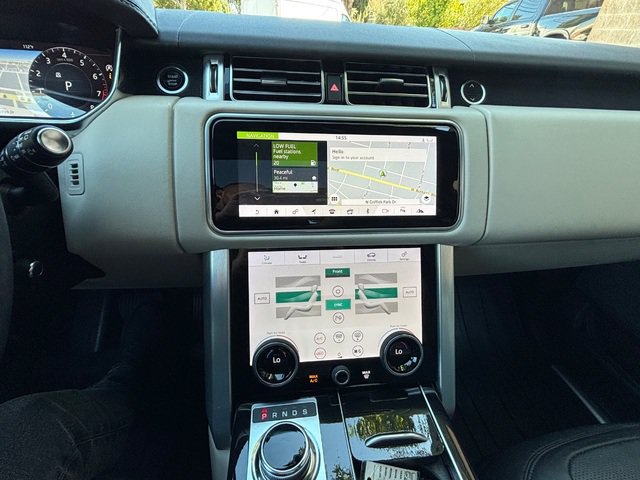 Used 2019 Land Rover Range Rover Supercharged AWD/4WD image 43