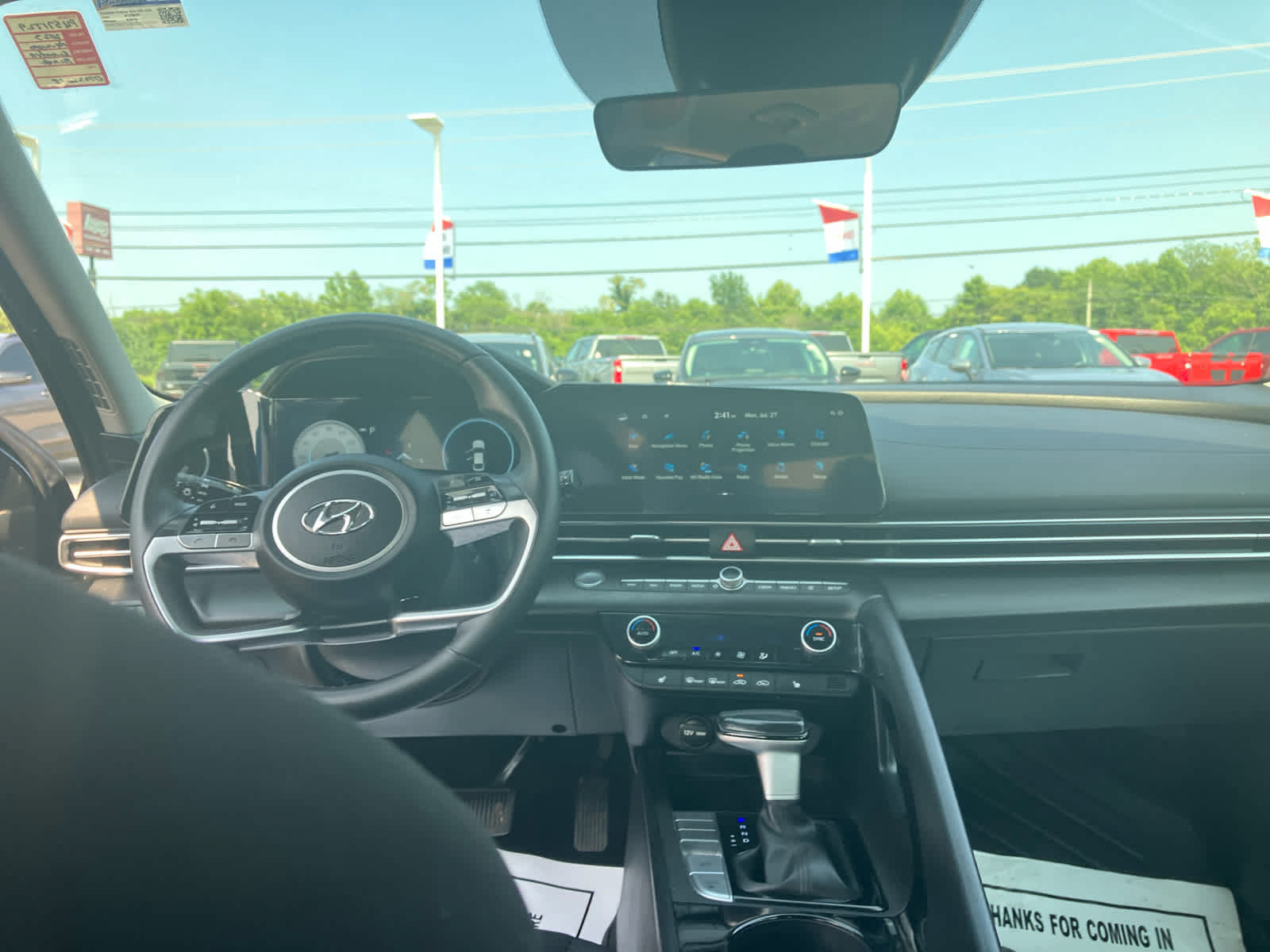 Used 2023 Hyundai Elantra SEL w/ Convenience Package FWD image 30