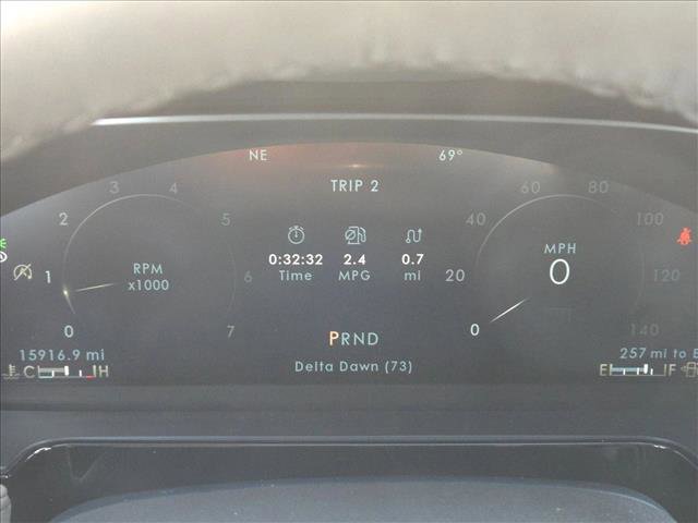 Certified 2023 Lincoln Corsair Reserve w/ Equipment Group 201A image 11