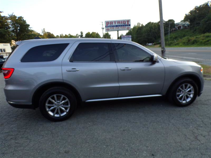 Used 2016 Dodge Durango SXT image 11