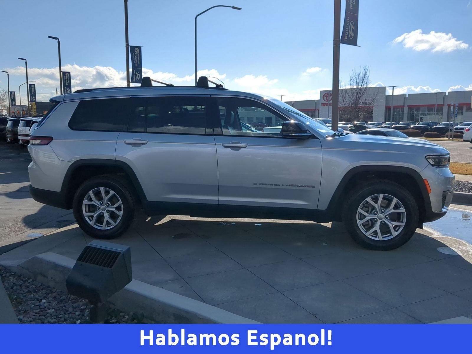 Used 2021 Jeep Grand Cherokee L Limited image 2