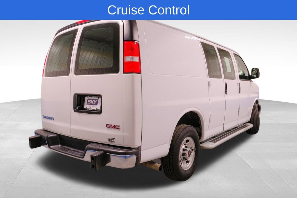 Used 2024 GMC Savana 2500 w/ Driver Convenience Package image 7