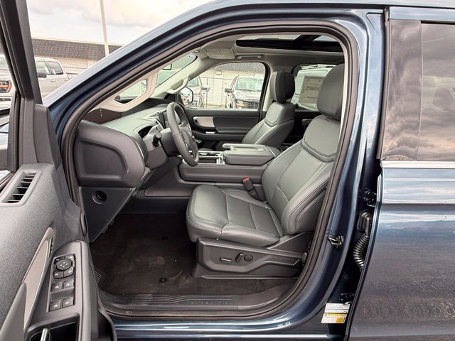 New 2027 Ford Expedition Active AWD/4WD image 14