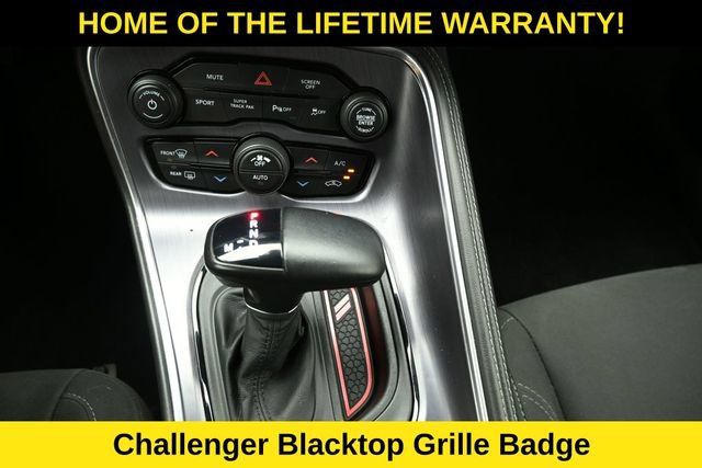Used 2018 Dodge Challenger R/T w/ Blacktop Package RWD image 28