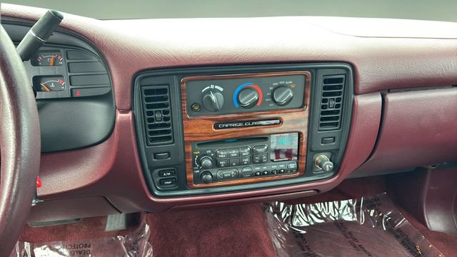 Used 1996 Chevrolet Caprice SS RWD image 23