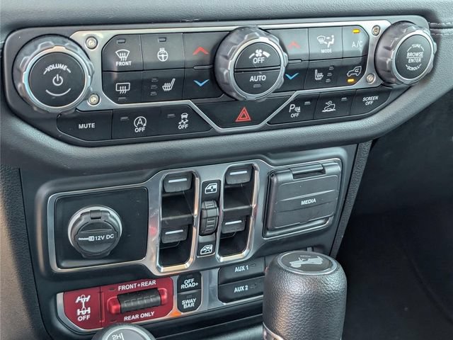 Used 2024 Jeep Wrangler Unlimited Rubicon w/ Technology Group AWD/4WD image 25