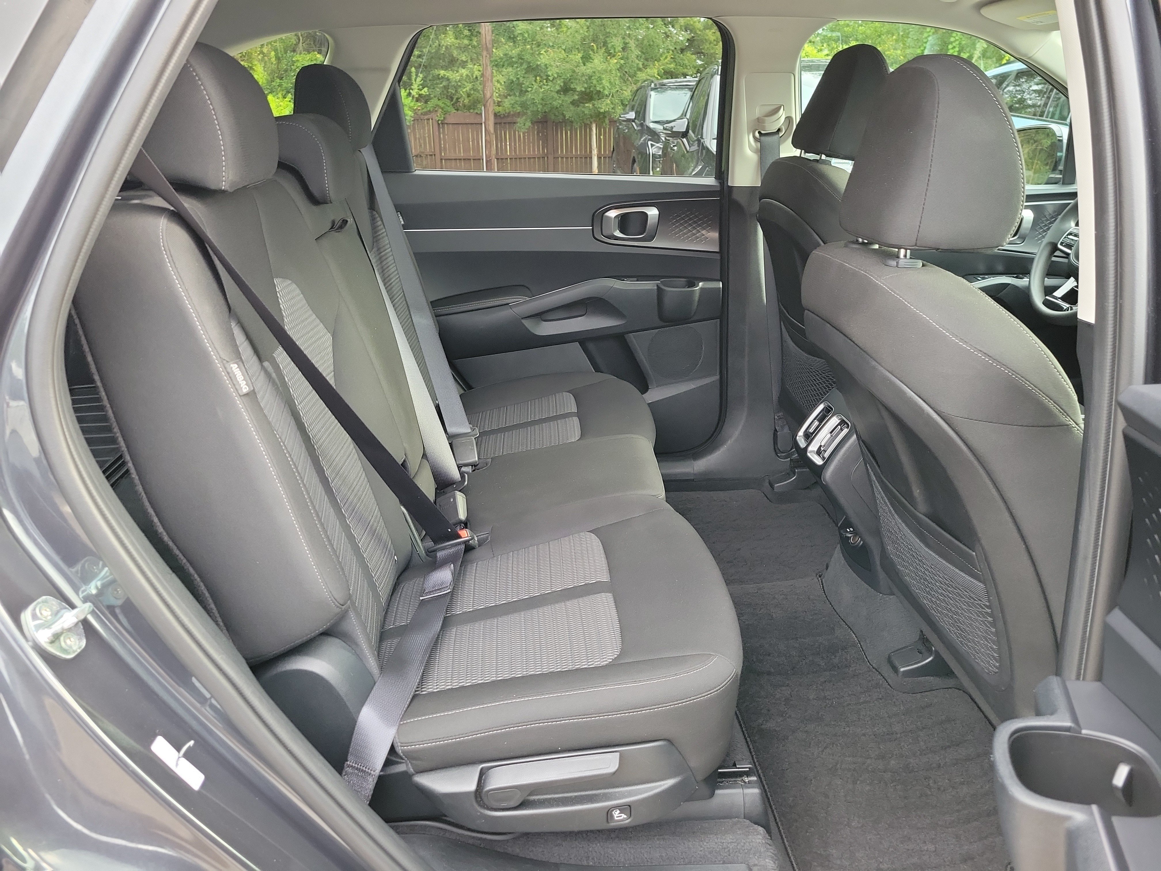 Certified 2024 Kia Sorento LX FWD image 12