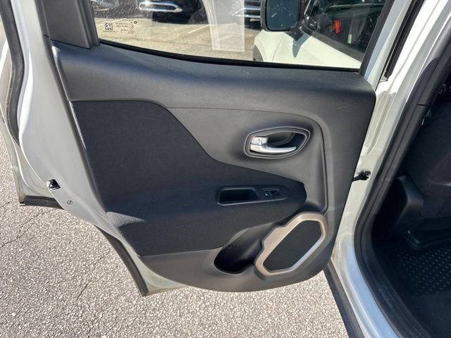Used 2017 Jeep Renegade Sport w/ Power & Air Group AWD/4WD image 10
