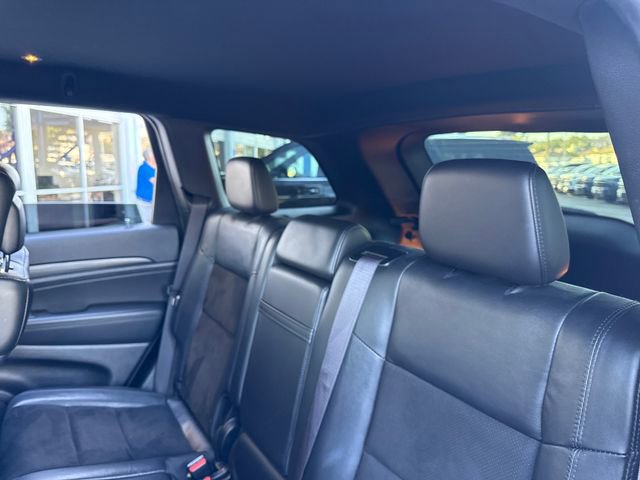 Used 2020 Jeep Grand Cherokee Altitude RWD image 30