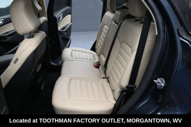 Used 2023 Ford Edge SEL AWD/4WD image 11