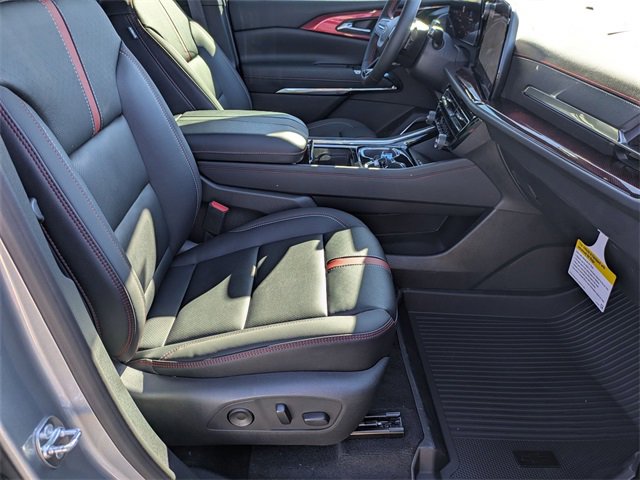 New 2026 Chevrolet Traverse RS w/ LPO, Floor Liner Package image 40