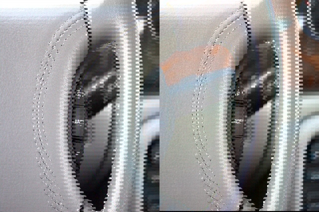 Used 1998 Jaguar XK8 Coupe image 15