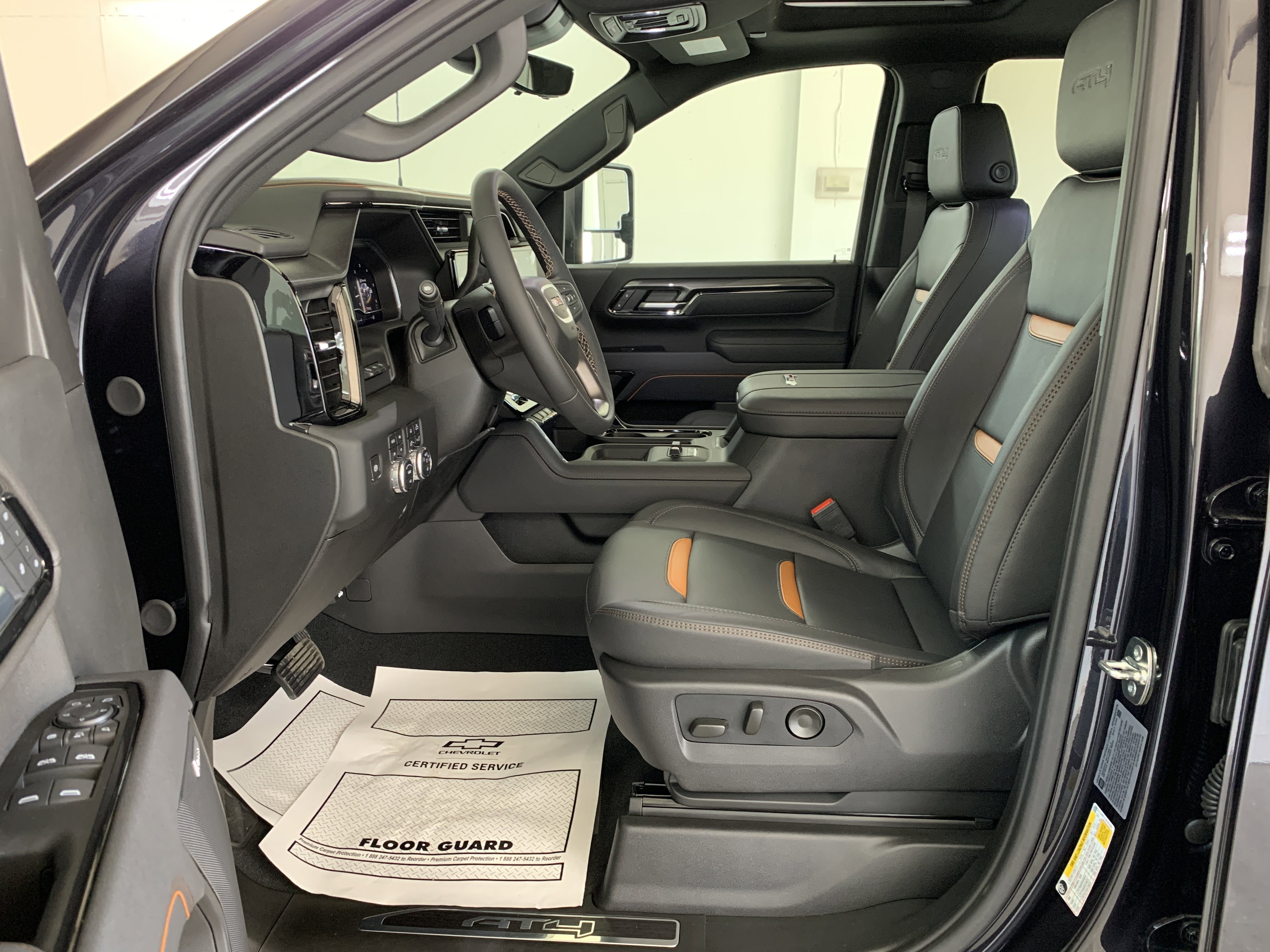 New 2025 GMC Sierra 2500 AT4 w/ AT4 Premium Plus Package image 16