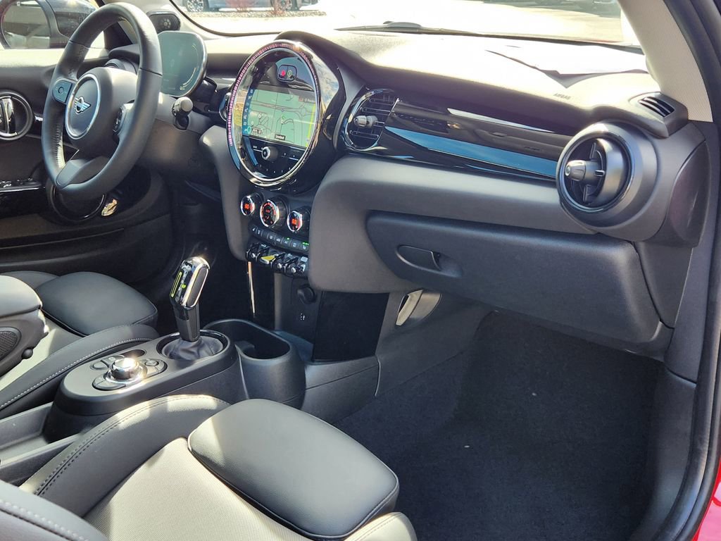 Used 2024 MINI Cooper SE image 14