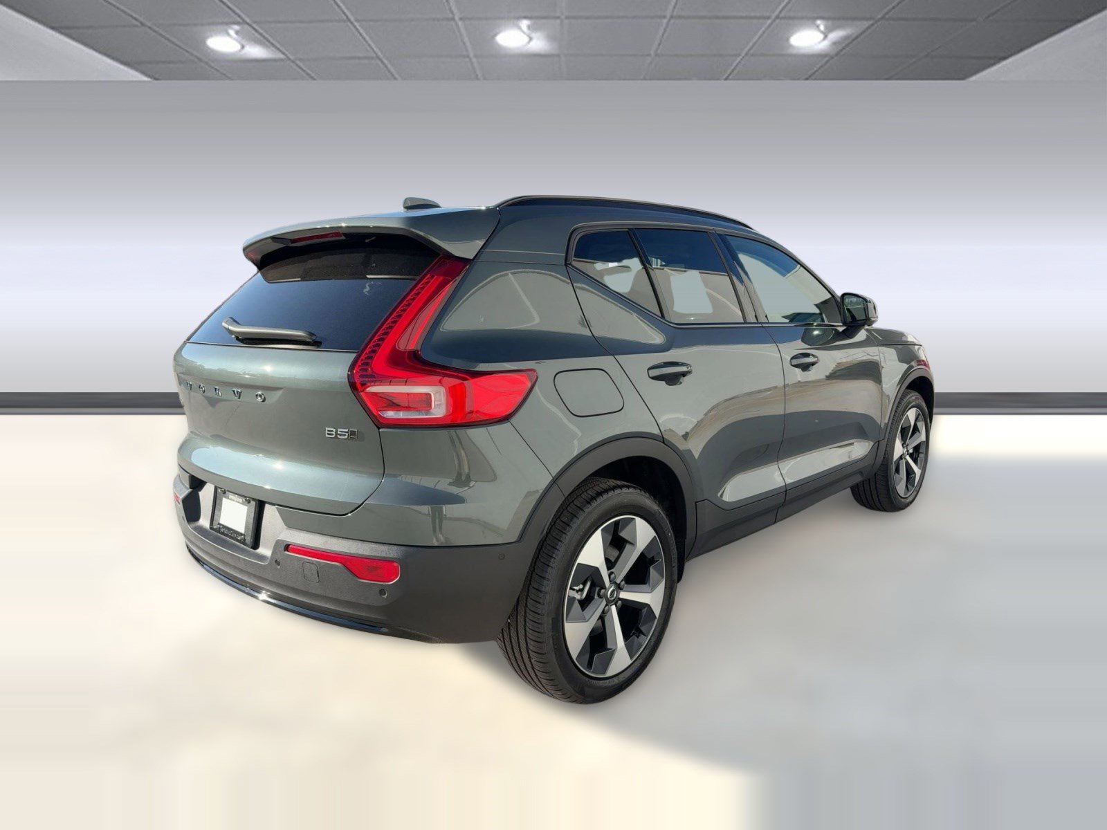 New 2026 Volvo XC40 B5 Plus w/ Protection Package Premier image 9