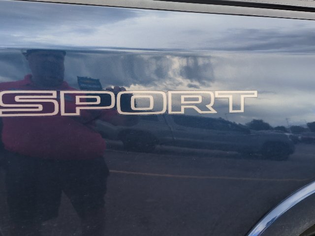 Used 2020 RAM 1500 Laramie w/ Sport Appearance Package AWD/4WD image 5
