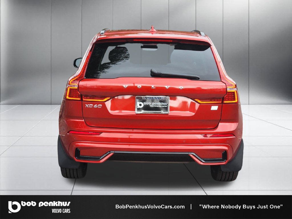 Used 2024 Volvo XC60 T8 Ultimate AWD/4WD image 26