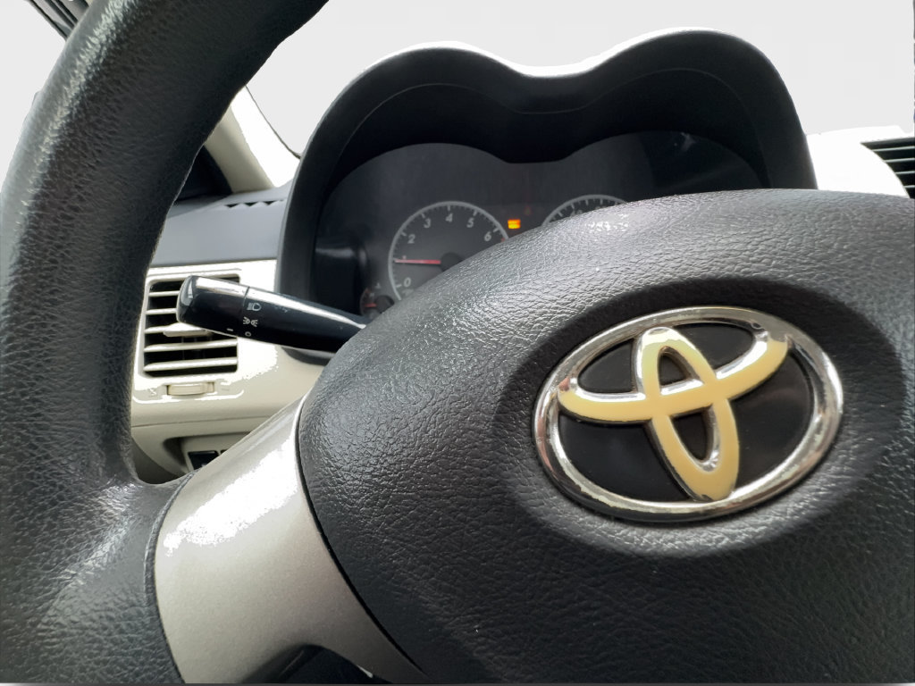Used 2011 Toyota Corolla LE FWD image 39