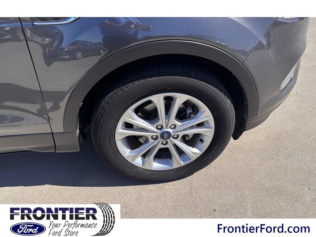 Used 2018 Ford Escape SE w/ SE Sync 3 Package FWD image 19