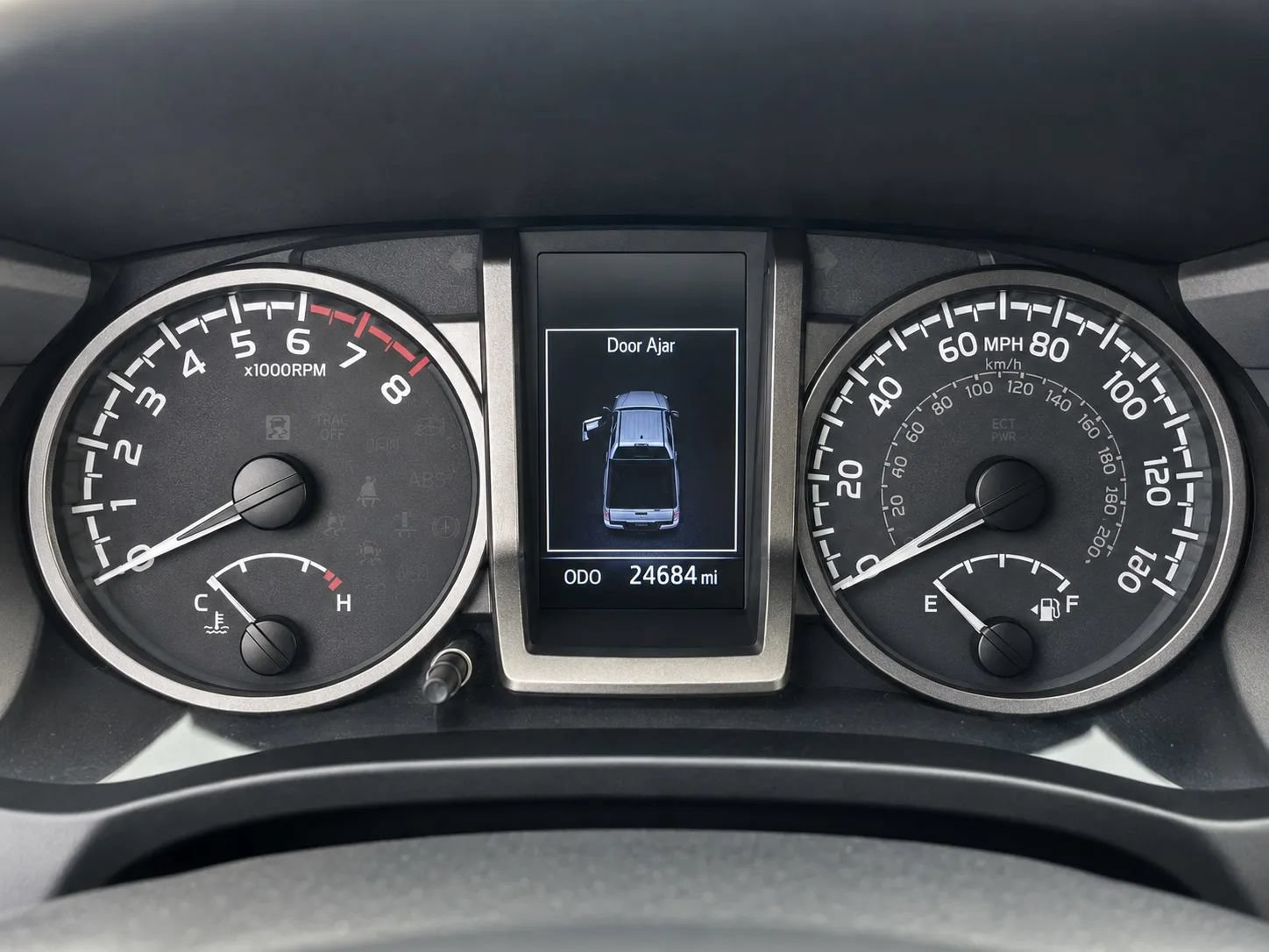 Used 2023 Toyota Tacoma TRD Sport AWD/4WD image 9