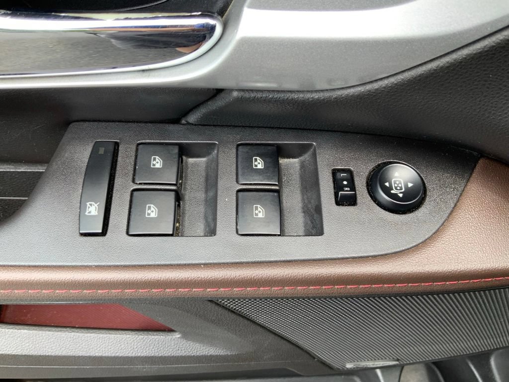Used 2011 GMC Terrain SLT w/ Cargo Package AWD/4WD image 14