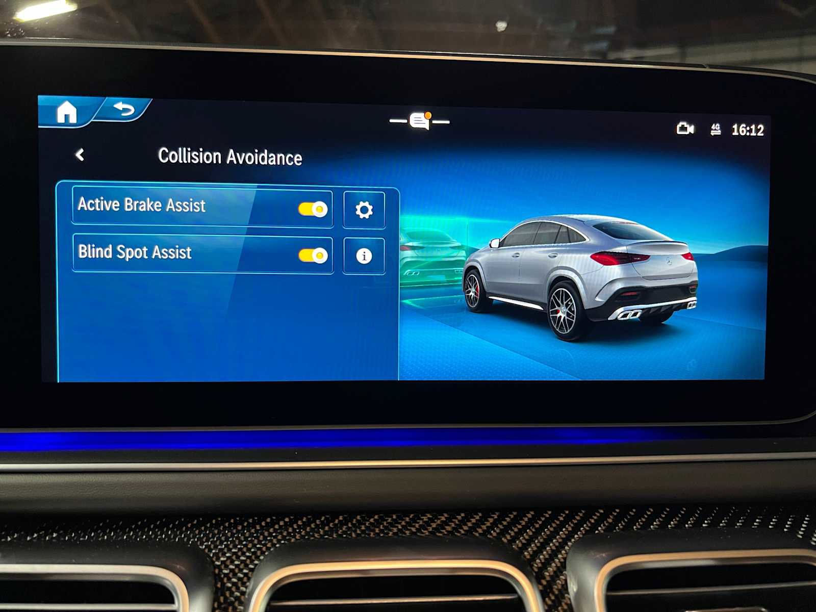 New 2026 Mercedes-Benz GLE 63 AMG S image 38