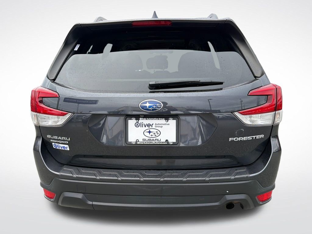 Used 2019 Subaru Forester Premium image 16