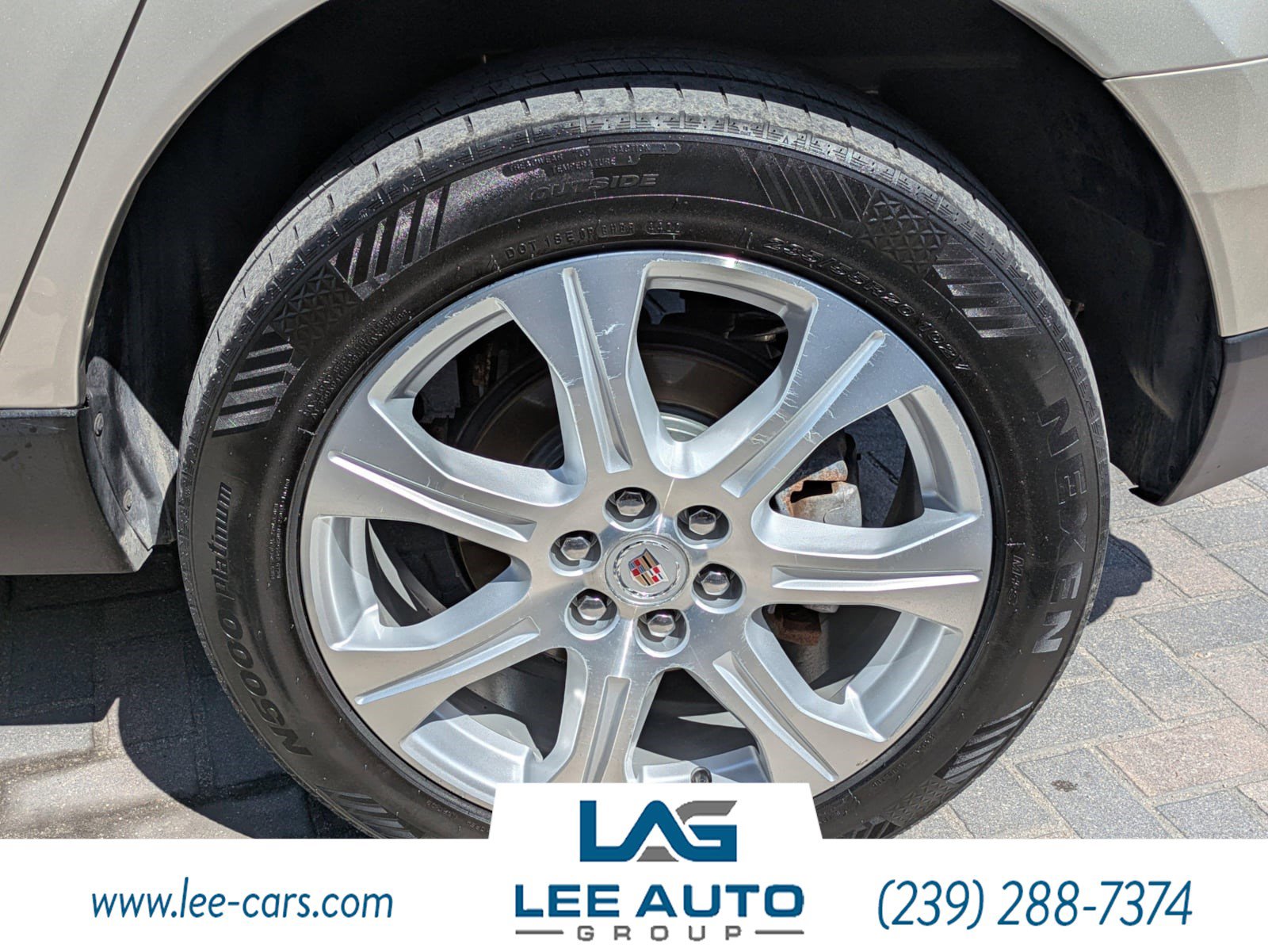 Used 2014 Cadillac SRX Performance w/ Driver Awareness Package image 9