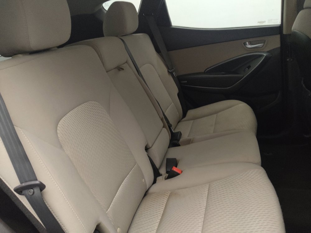 Used 2017 Hyundai Santa Fe Sport image 19