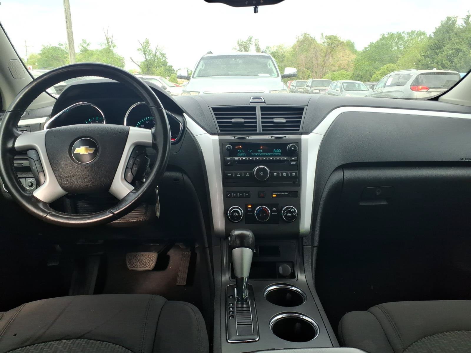 Used 2011 Chevrolet Traverse LT w/ Personal Connectivity Package AWD/4WD image 7